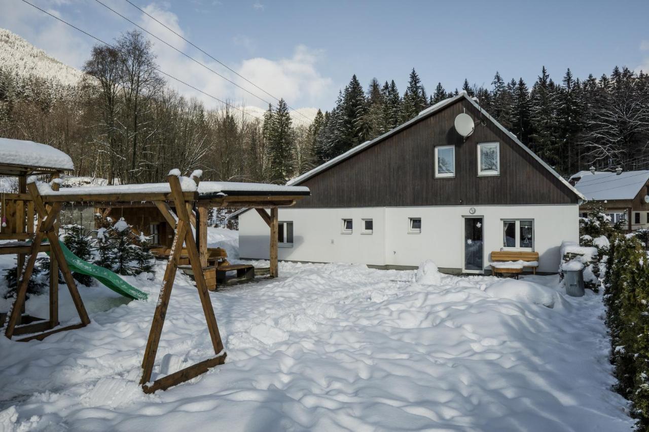 Desny Kout Kouty Exterior foto