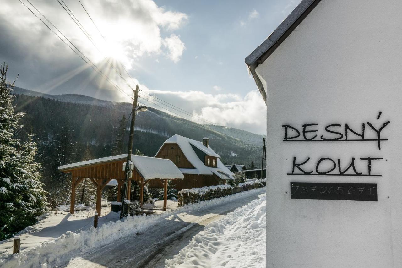 Desny Kout Kouty Exterior foto