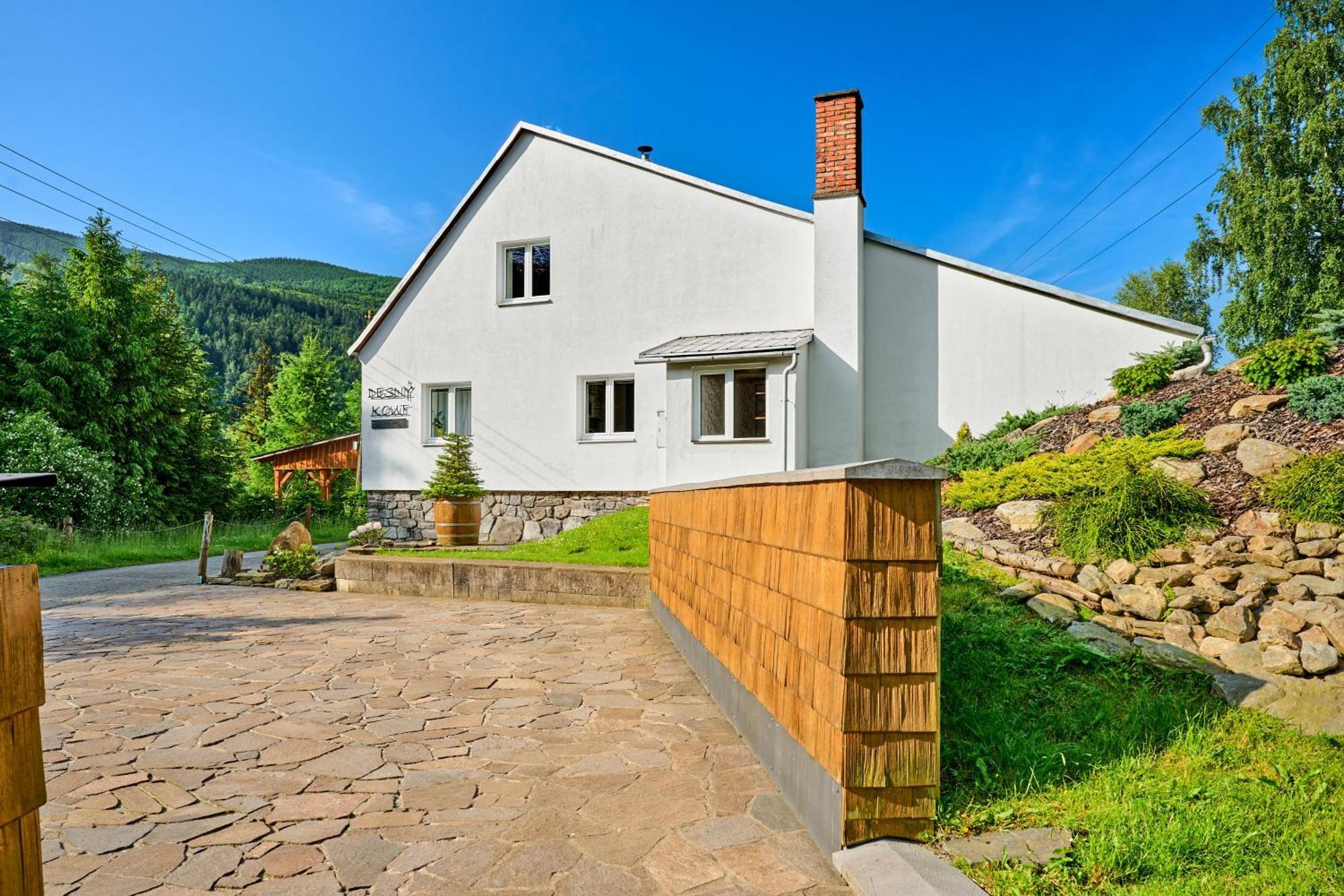 Desny Kout Kouty Exterior foto