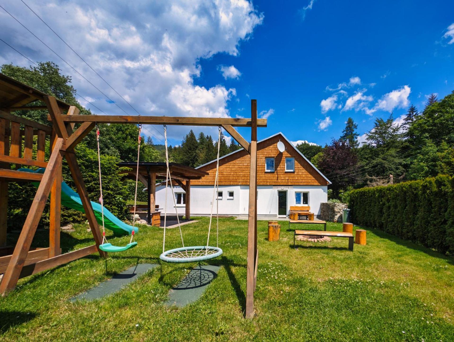 Desny Kout Kouty Exterior foto