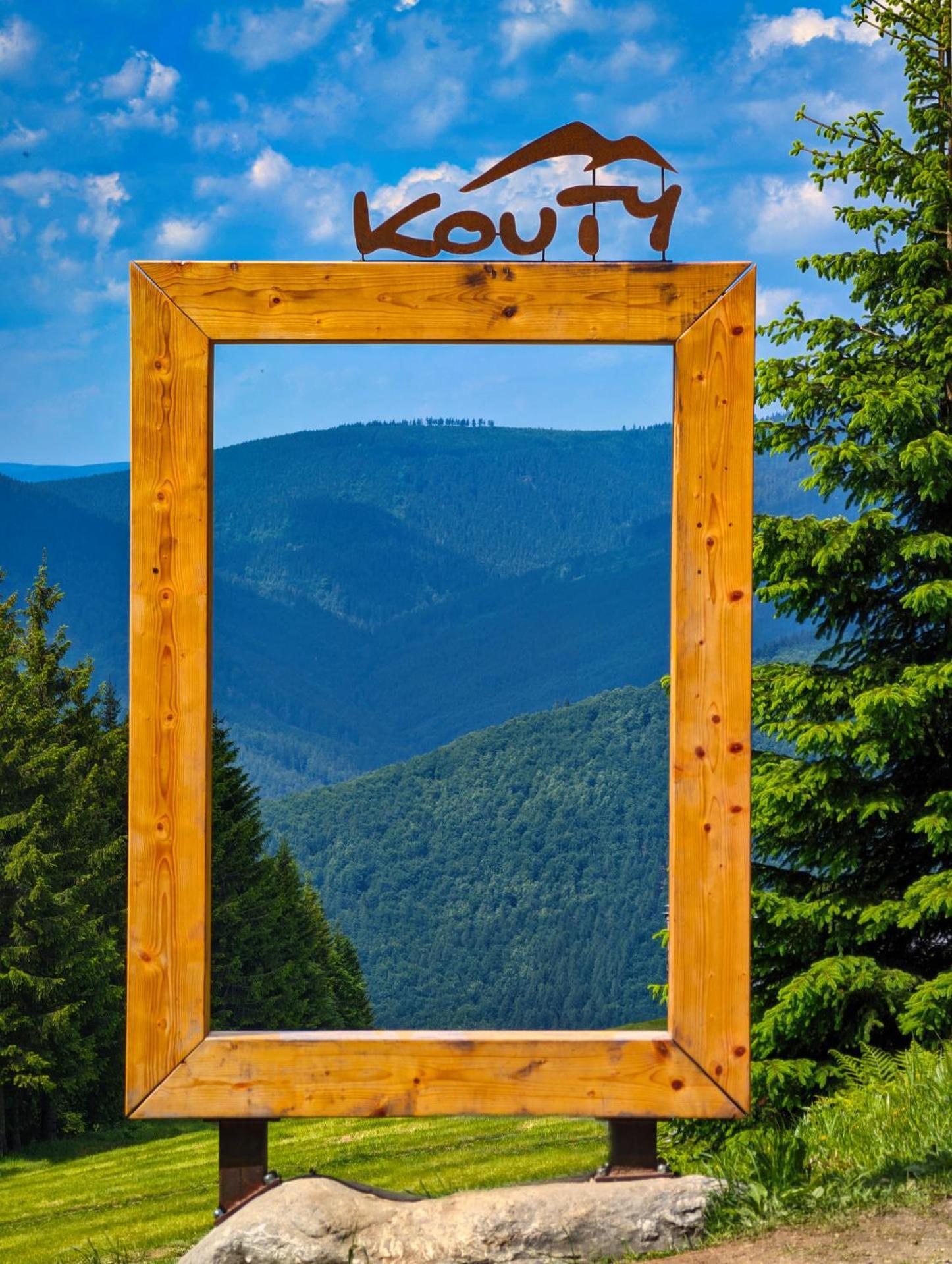 Desny Kout Kouty Exterior foto
